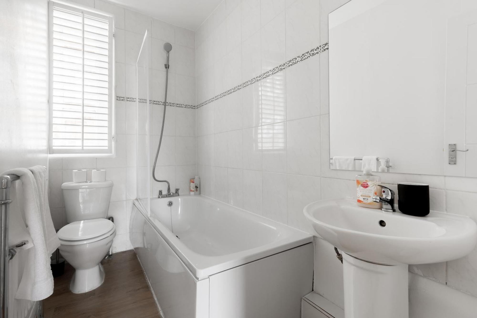 Cozy 1 Bedroom Flat Paddington London Szoba fotó