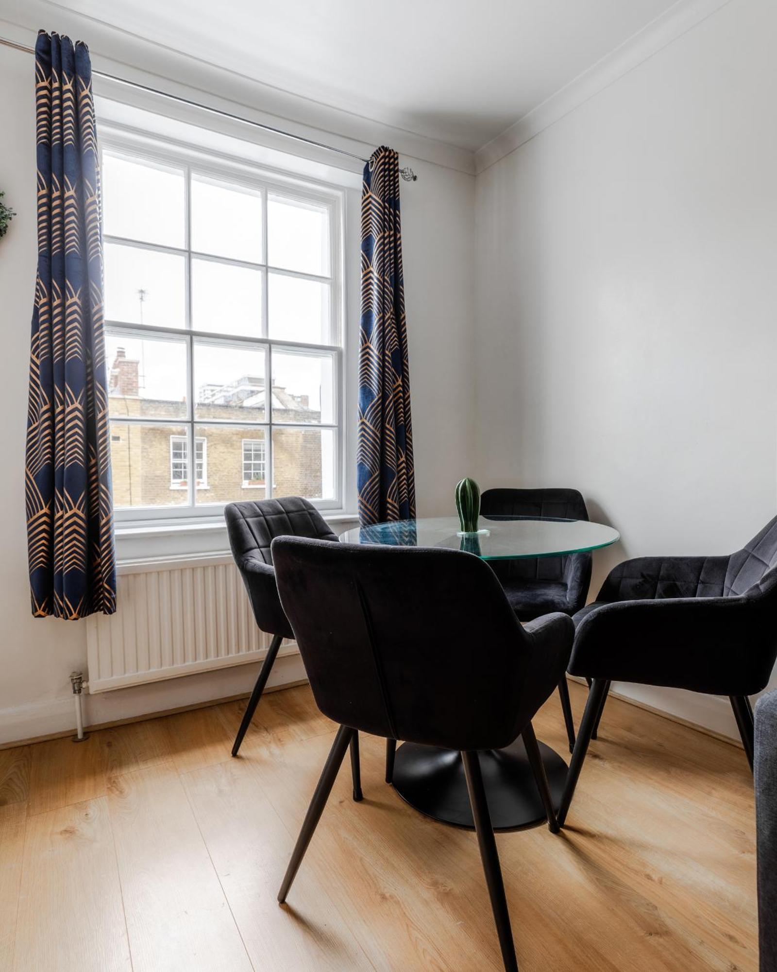 Cozy 1 Bedroom Flat Paddington London Szoba fotó